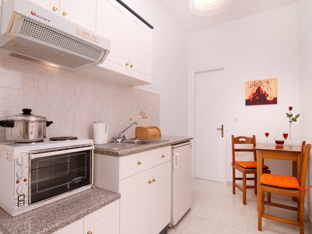 Evergreen Apartments Айос-Гордіос Номер фото